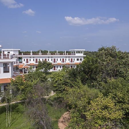 Samrith Hotel Kâmpóng Thum المظهر الخارجي الصورة